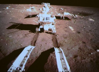 Cina: primo sbarco sulla Luna