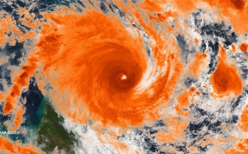 Ciclone Ita nel Queensland – Australia:  molti danni ma nessuna vittima