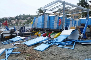 Tromba d’aria sul ponente genovese. Danni ad Arenzano!