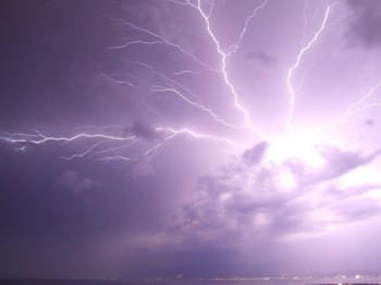 Meteo Halloween: bel tempo al centro-nord, instabile al sud