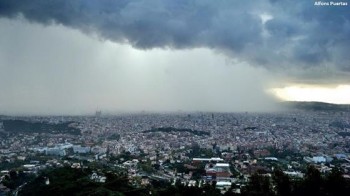 Forti temporali in Spagna, Barcellona allagata [FOTO]