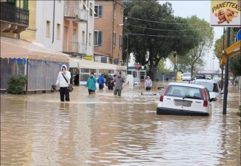 Meteo Italia: migliora al nord-ovest, piogge e temporali al nord-est e tirreniche