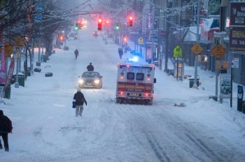 Gli Stati Uniti si preparano ad una storica tempesta di neve