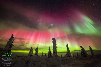 Tempesta geomagnetica da annali, aurora fin sulle Alpi! [FOTO]