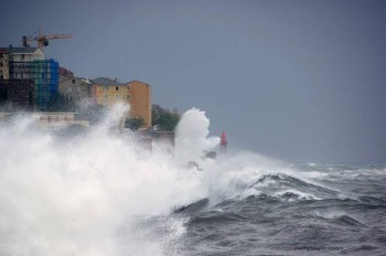 Venti da Uragano nel Mediterraneo, danni limitati