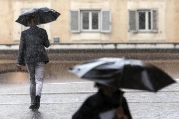 Maltempo al nordovest e sulla Toscana, in arrivo piogge e temporali