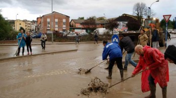 Alluvione Benevento: si spala ancora per ripristinare la normalità