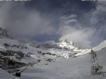 Prima neve sulle Alpi: dalla Valle d’Aosta al Friuli le cime sono imbiancate