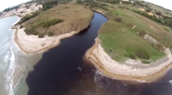 Mare inquinato: ad Agrigento olio copre le acque [FOTO SHOCK]