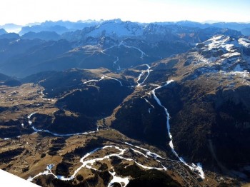 Le nostre Alpi completamente spoglie dall’alto [IMMAGINI]