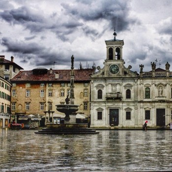 Piove senza sosta sul Friuli, in 2 giorni la stessa pioggia di 2 mesi