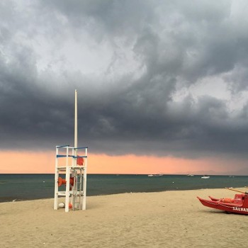 Ultimo weekend di agosto tra sole, caldo e molti temporali diffusi: quali le zone più interessate?