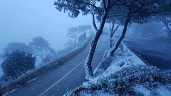 Colpo di coda invernale da inizio settimana: freddo, venti forti e neve, quanto durerà?