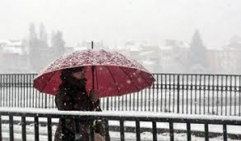 Perturbazione di San Valentino con pioggia e neve: fino a quando resisterà il maltempo?