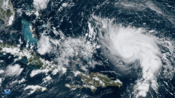 Arriva Dorian: massima allerta per la Florida e le Bahamas