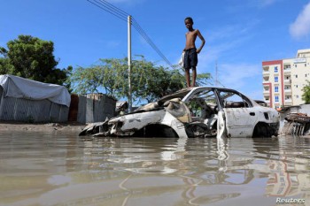 Emergenza in Africa orientale, 300.000 sfollati a causa delle alluvioni