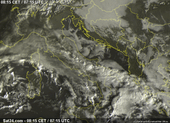 Meteo giovedì 5 dicembre: piogge e rovesci al sud, stabilità al centro-nord