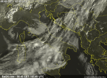 Meteo sabato 4 gennaio: nubi al centro e al sud con qualche sporadico piovasco, bello al nord