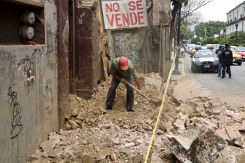 Messico sconvolto dal violento terremoto, 6 vittime e centinaia di case danneggiate