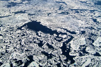 La Luna potrebbe influenzare il preoccupante rilascio di metano sotto l’Artico