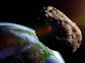 Uno dei più grandi asteroidi conosciuti sfiorerà la Terra nel 2021, sarà anche super veloce