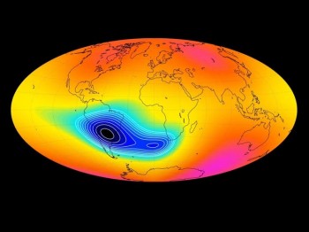 Anomalia del campo magnetico terrestre, all’origine la collisione con un pianeta alieno