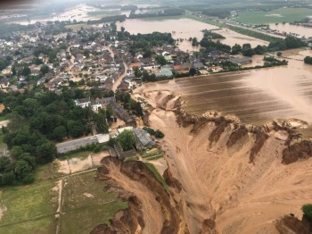 Alluvione catastrofica tra Germania e Belgio, le vittime sono 116