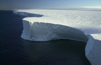 Il ghiaccio che fonde cambia correnti e clima