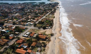 Brasile: l’oceano avanza sempre di più