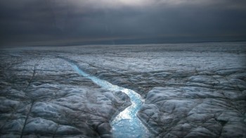 Per la prima volta ha piovuto in cima alla calotta glaciale della Groenlandia