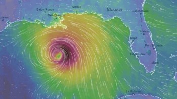 L’uragano Ida raggiunge la categoria 5