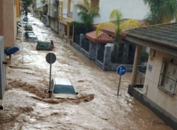 Immagini impressionanti della Spagna! Il forte maltempo ha causato allagamenti e almeno una vittima