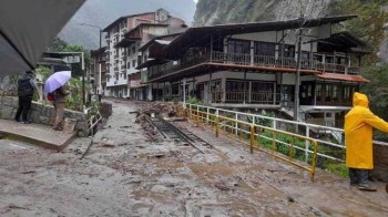 Perù devastato dal maltempo: 900 le persone evacuate, con un disperso e un ferito