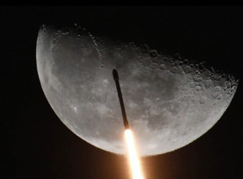 Un razzo di SpaceX sta per colpire la Luna dopo 7 anni nello spazio