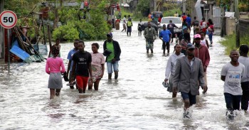 Un violento ciclone sta attraversando l’Africa sud-orientale: dopo aver colpito il Madagascar, è allerta in Mozambico