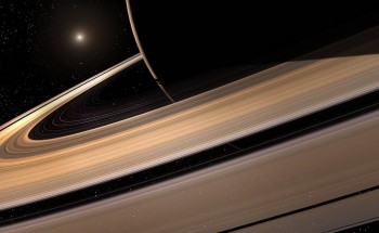 Gli anelli di Saturno stanno scomparendo