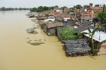 Maltempo estremo in India: salgono a 89 le vittime, 5,5 milioni gli abitanti colpiti